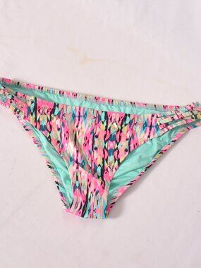 Shade & Shore Women's Bikini Swimsuit Bottom Multicolor Size Large NWOT